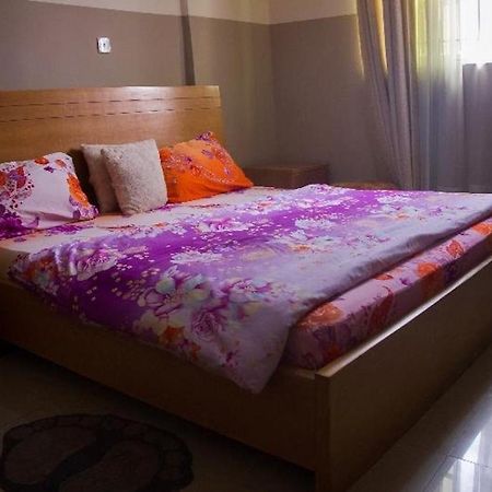 Wonder King Hotel Lagos Buitenkant foto