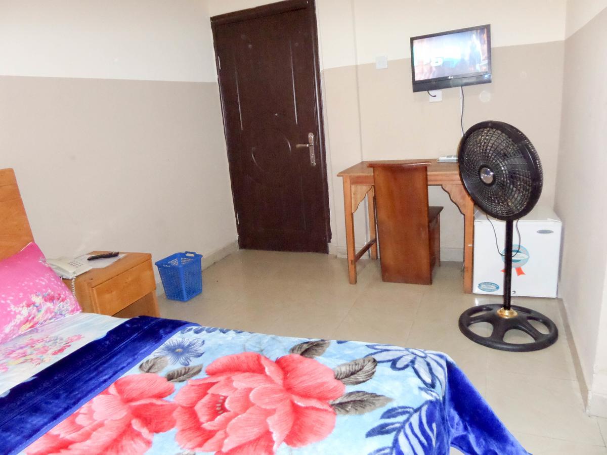 Wonder King Hotel Lagos Buitenkant foto
