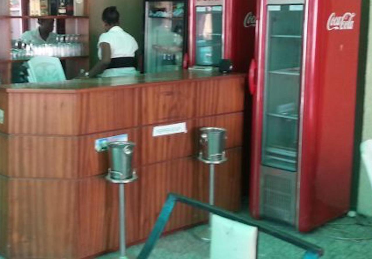 Wonder King Hotel Lagos Buitenkant foto